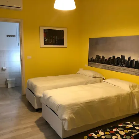 Casa Francia Emilia Levante ゲストハウス