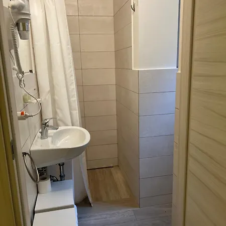 Casa Francia Emilia Levante