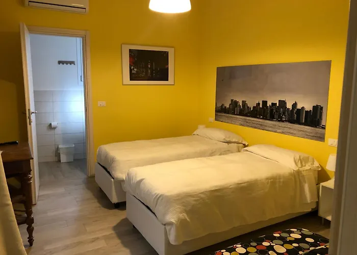 Casa Francia Emilia Levante 게스트하우스