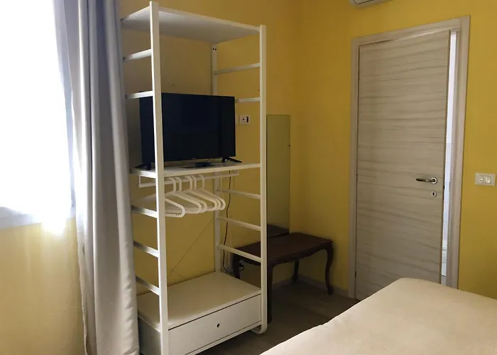 Casa Francia Emilia Levante Bolonia