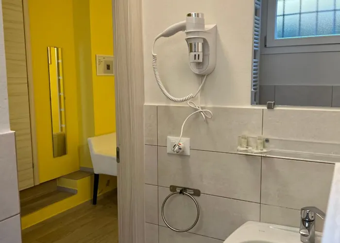 Casa Francia Emilia Levante 3*